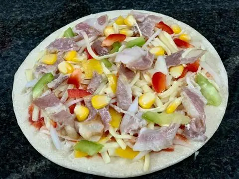 Hình ảnh Pizza Bò 