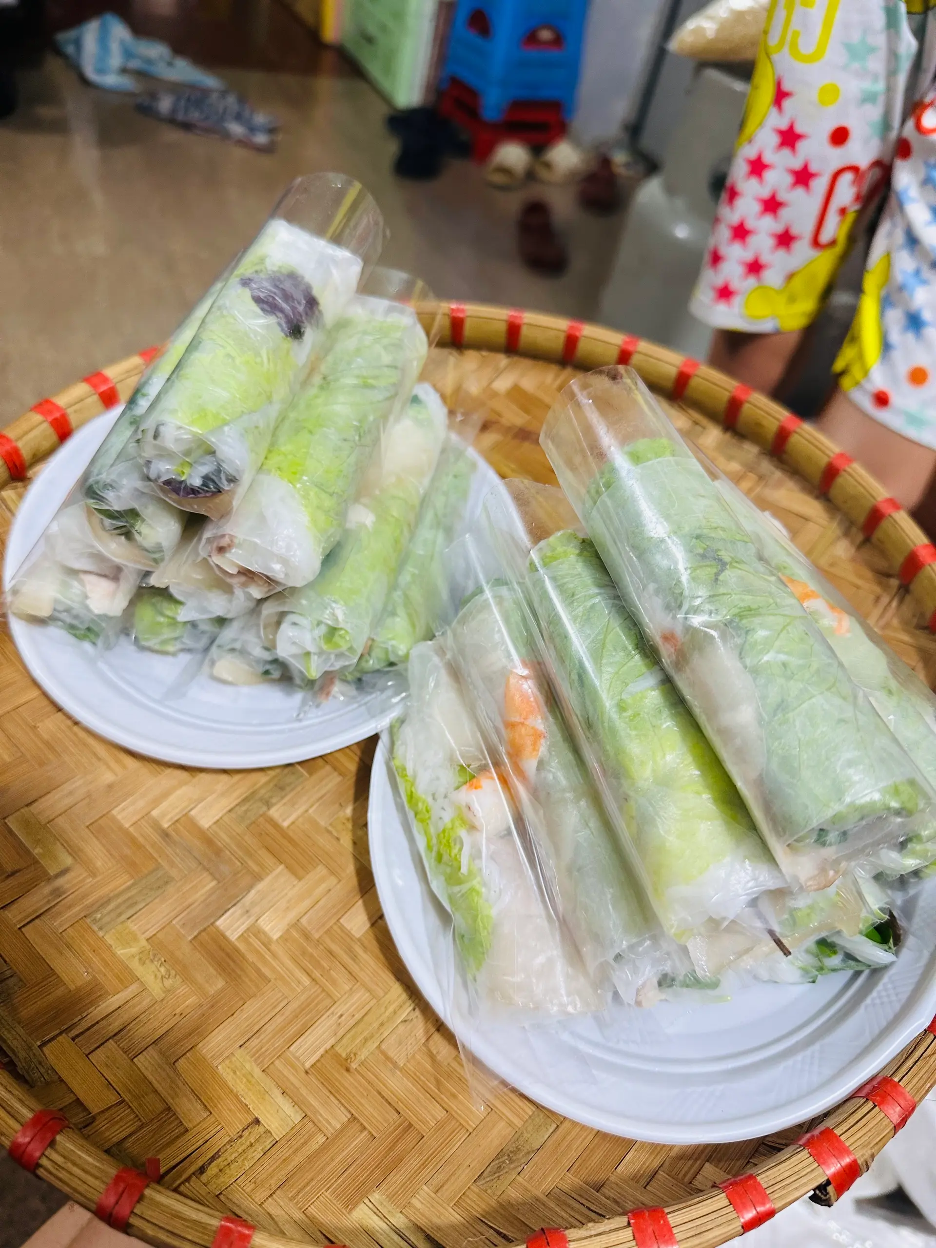 Hình ảnh Gỏi cuốn tôm thịt (nước chấm mắm)