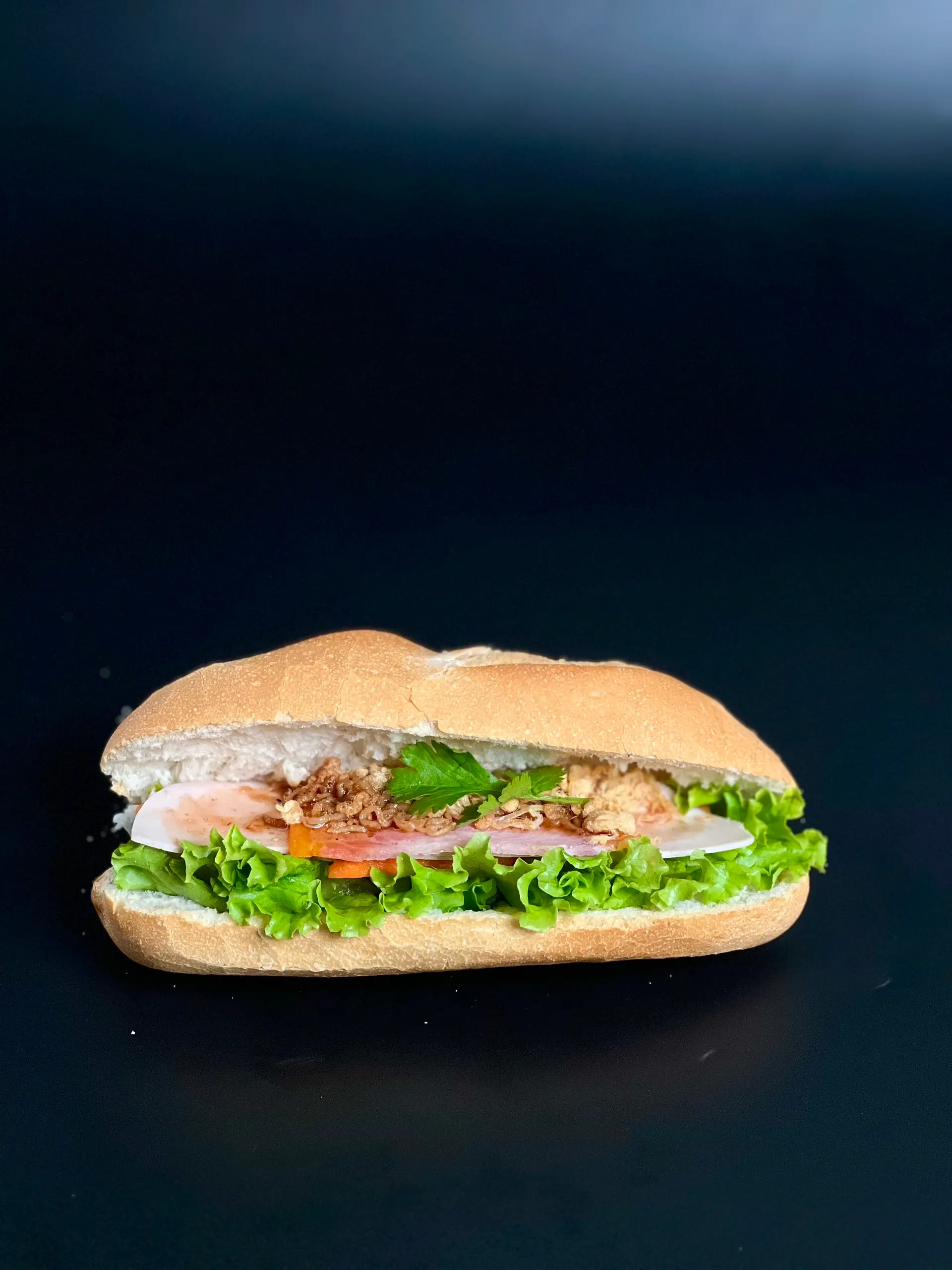 Hình ảnh Bánh mì cóc truyền thống