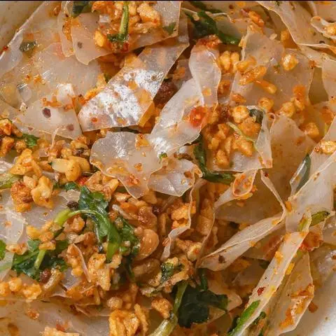 Hình ảnh Bánh Tráng Tỏi Sate Cay Rau Răm