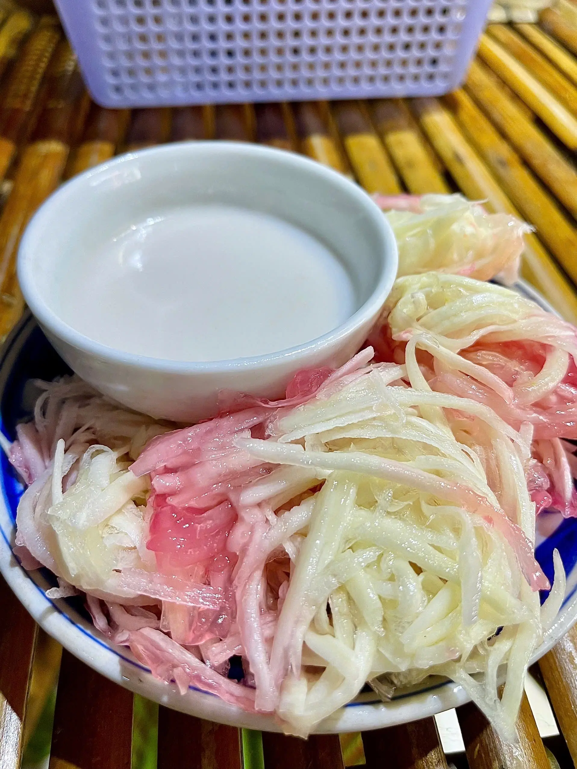 Hình ảnh BÁNH KHOAI MÌ CUỘN