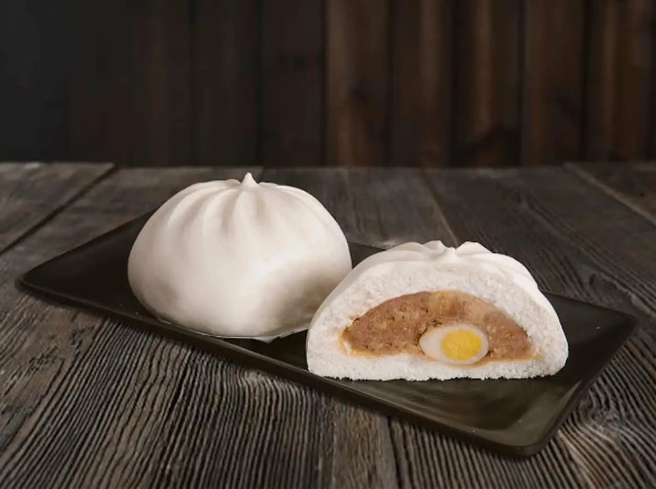 Hình ảnh Bánh Bao Thịt Trứng Cút