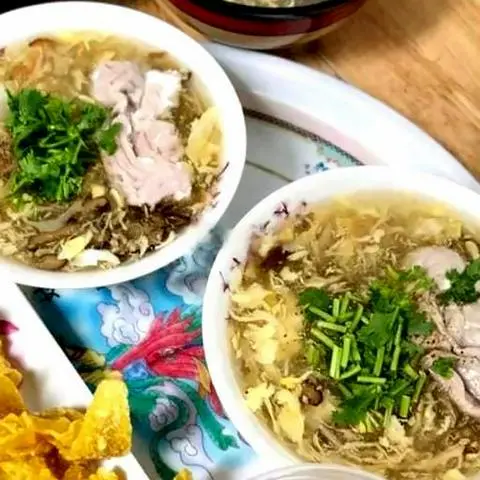 Hình ảnh Súp cua óc heo