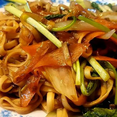 Hình ảnh Mì xào bò