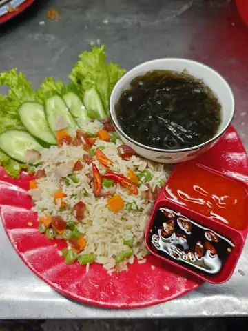 Hình ảnh Cơm chiên dương châu 