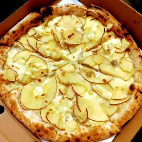 Hình ảnh Cheese Gorgon - Apple Pizza