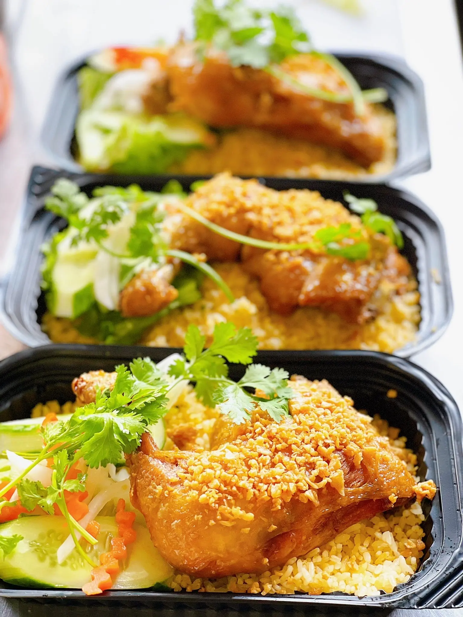 Hình ảnh Combo 3 phần cơm gà Góc Tư ( Tặng 2 phần cơm chiên thêm)