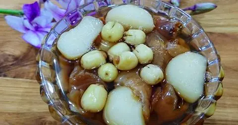 Hình ảnh Nhãn nhục củ năng hạt sen