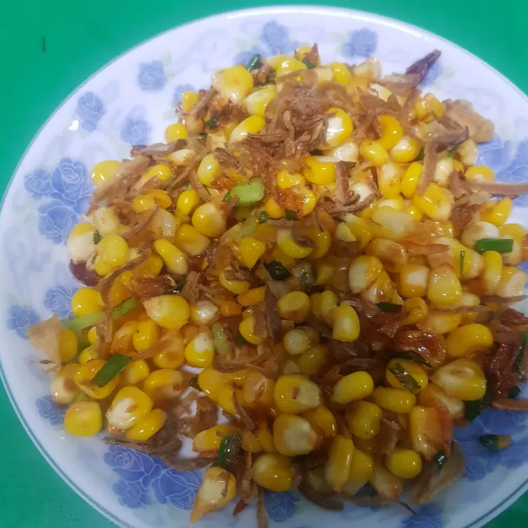 Hình ảnh Bắp Xào + Trứng Cút