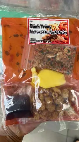 Hình ảnh Dẻo tôm bơ mix tóp mỡ me cay