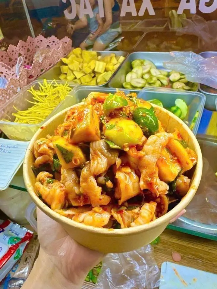 Hình ảnh Chân gà sốt thái
