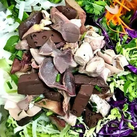 Hình ảnh Gỏi lòng trứng non