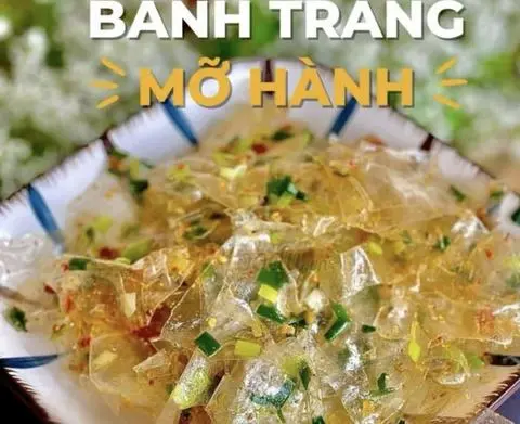 Hình ảnh bánh tráng sợi trộn mỡ hành tớp mỡ