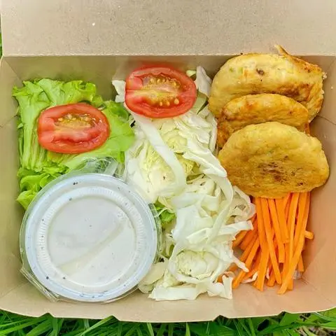 Hình ảnh Salad Chả Ức Gà Rau Củ