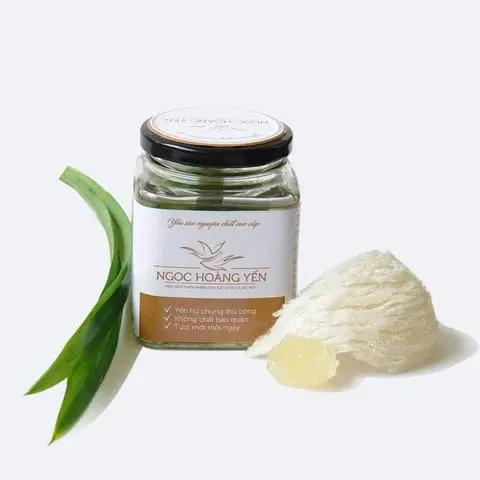 Hình ảnh Yến chưng đường phèn vị lá dứa 200ml
