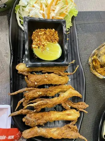 Hình ảnh Đầu vịt chiên giòn