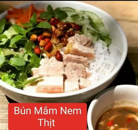 Hình ảnh Bún mắm nêm thịt