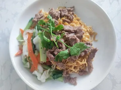 Hình ảnh Mì Xào Bò