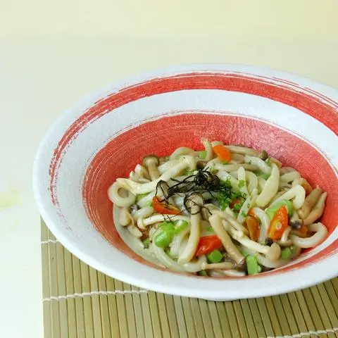 Hình ảnh UDON XÀO NẤM