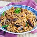Hình ảnh Mì xào nấm