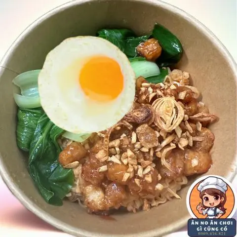 Hình ảnh Mì Trộn Tóp Mỡ Chiên Giòn + Ốp La