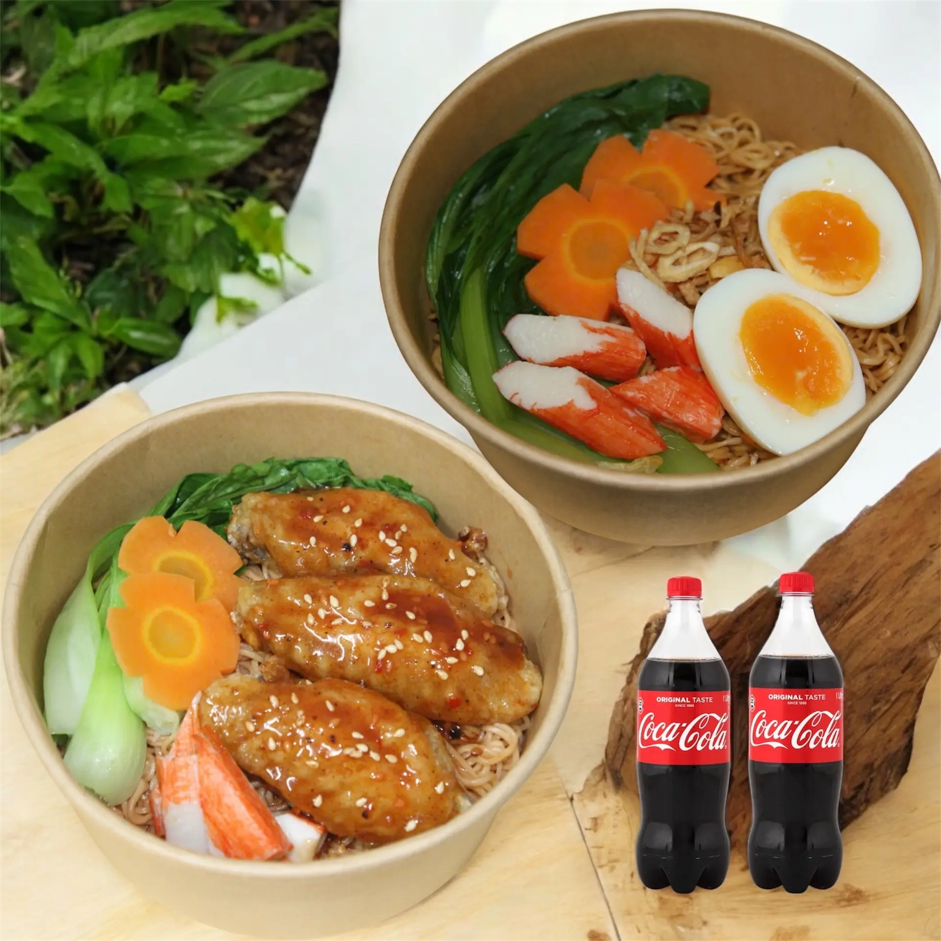 Hình ảnh Mì trộn cánh gà sốt - mì trộn trứng lòng đào - 2 coca