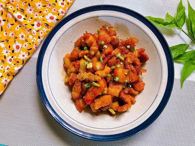 Hình ảnh Cơm Thịt Kho Tiêu