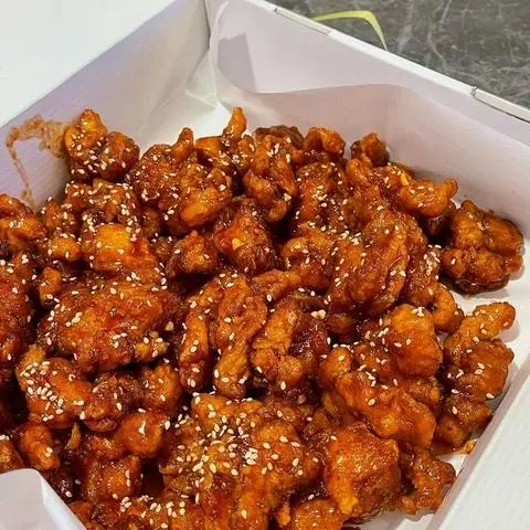 Hình ảnh Gà karaage sốt chua ngọt
