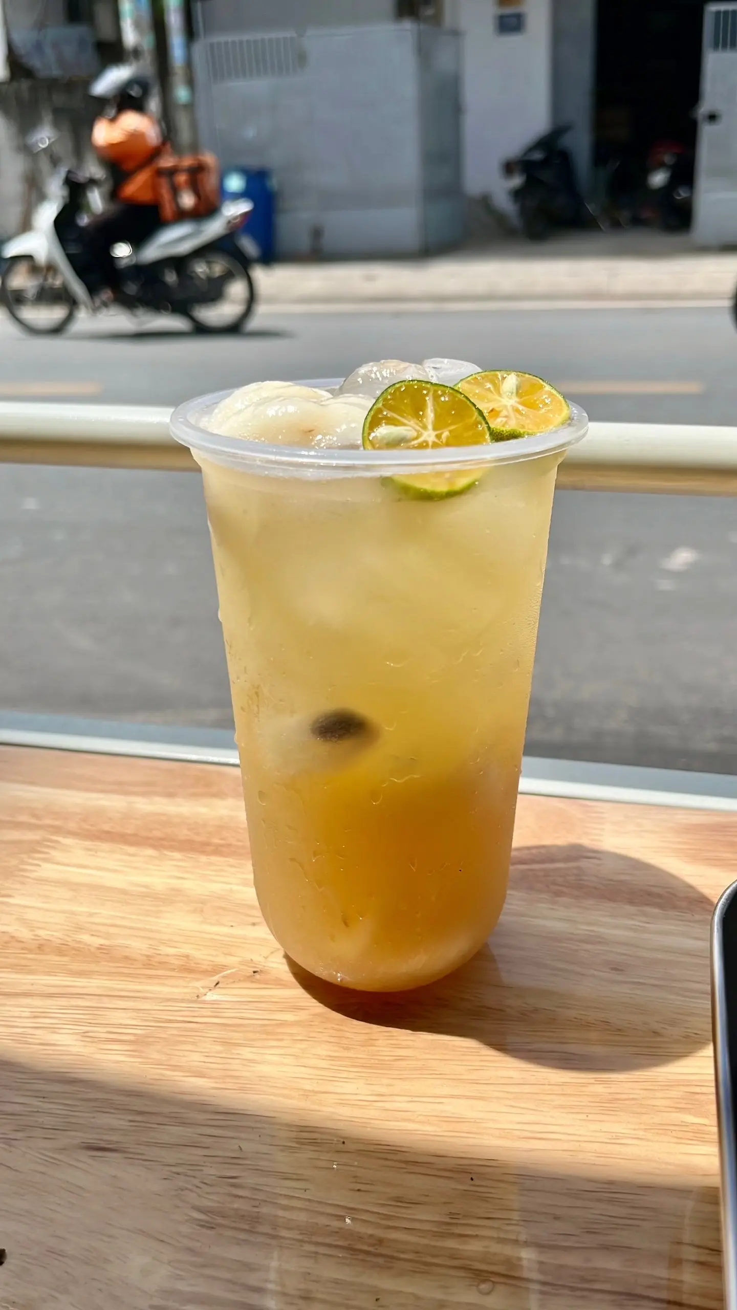 Hình ảnh Trà Mãng Cầu