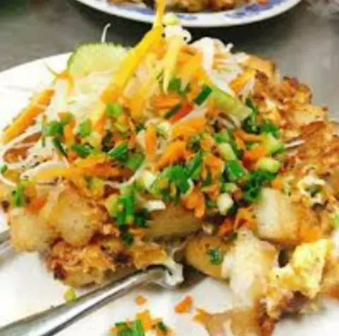 Hình ảnh Bột nui chiên 2 trứng