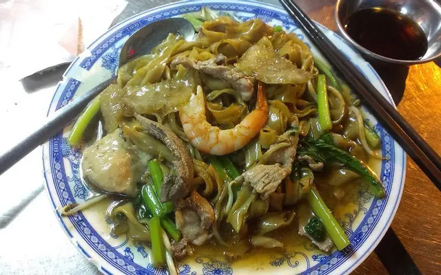 Hình ảnh Hủ tiếu áp chảo
