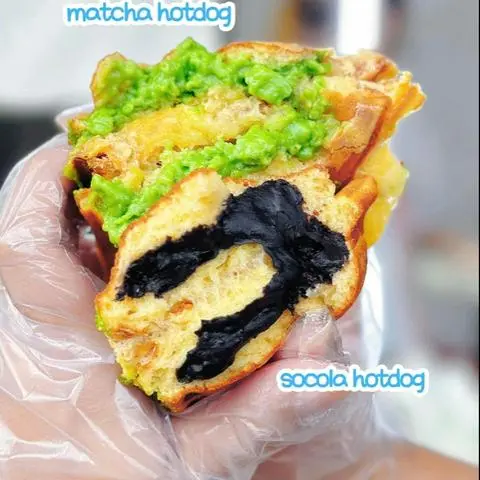 Hình ảnh Hotdog nhân trà xanh