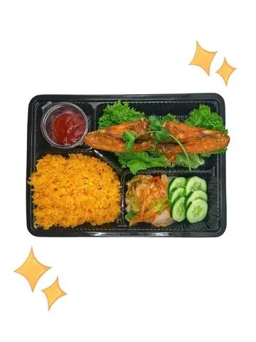 Hình ảnh Cơm chiên cánh gà xối mỡ