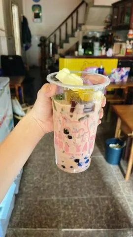 Hình ảnh Trà sữa việt quất full topping