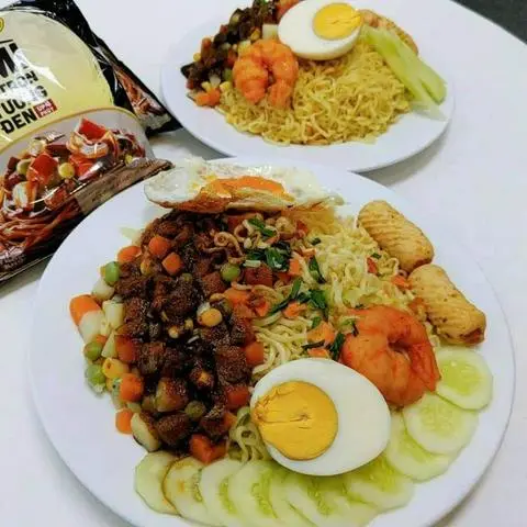 Hình ảnh Mì Trộn Tương Đen Tứ Xuyên Viên Thập Cẩm