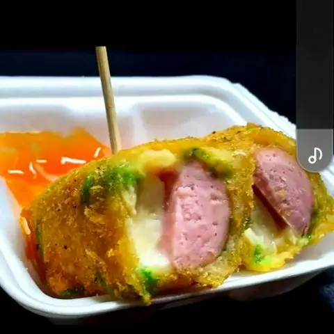 Hình ảnh Hotdog Phomai Que 
