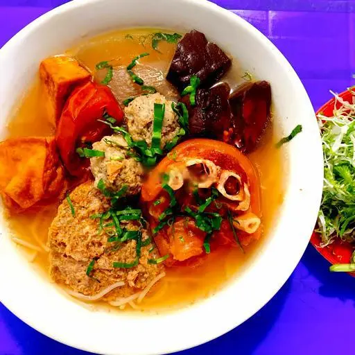 Hình ảnh Bún riêu đặc biệt