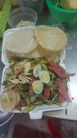 Hình ảnh Chả Bò Trộn Nhỏ