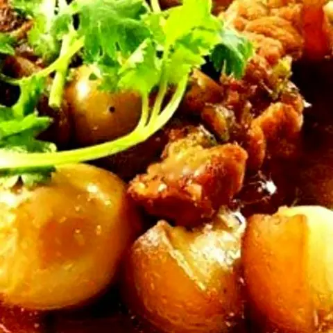 Hình ảnh Thịt kho trứng