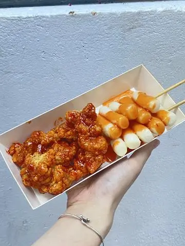 Hình ảnh Combo gà tok
