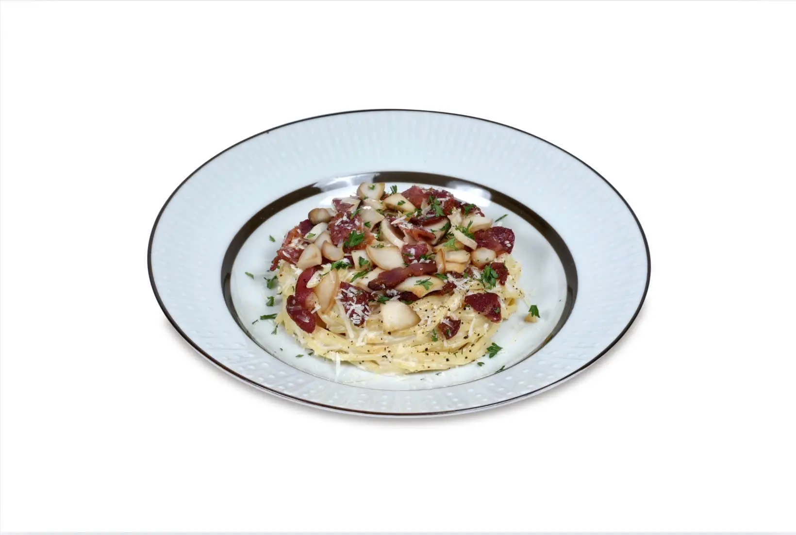 Hình ảnh Mì spaghetti sốt kem nấm và thịt xông khói