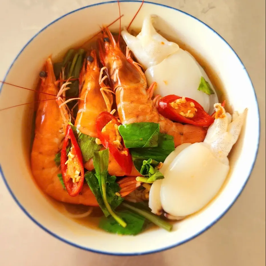 Hình ảnh Bún Thái Tôm Mực