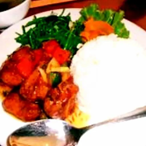 Hình ảnh Cơm Sườn Chua Ngọt