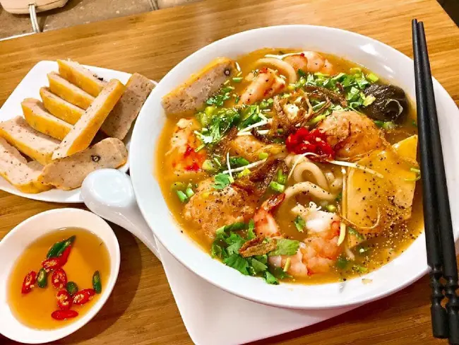 Hình ảnh Bún chả cá Hải sản thập Cẩm 