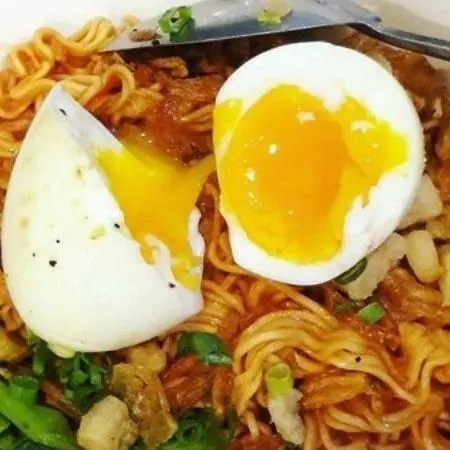 Hình ảnh Nui Trộn Trứng Lòng Đào