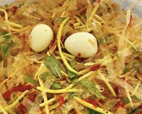 Hình ảnh Bánh tráng trộn đặc biệt