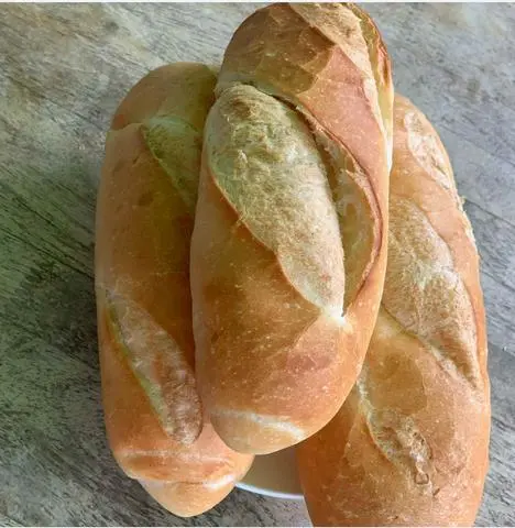 Hình ảnh Bánh mì thêm