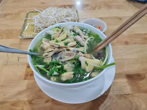 Hình ảnh Bún lòng mề