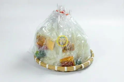 Hình ảnh Bánh Tráng Ớt Rim Mật ong