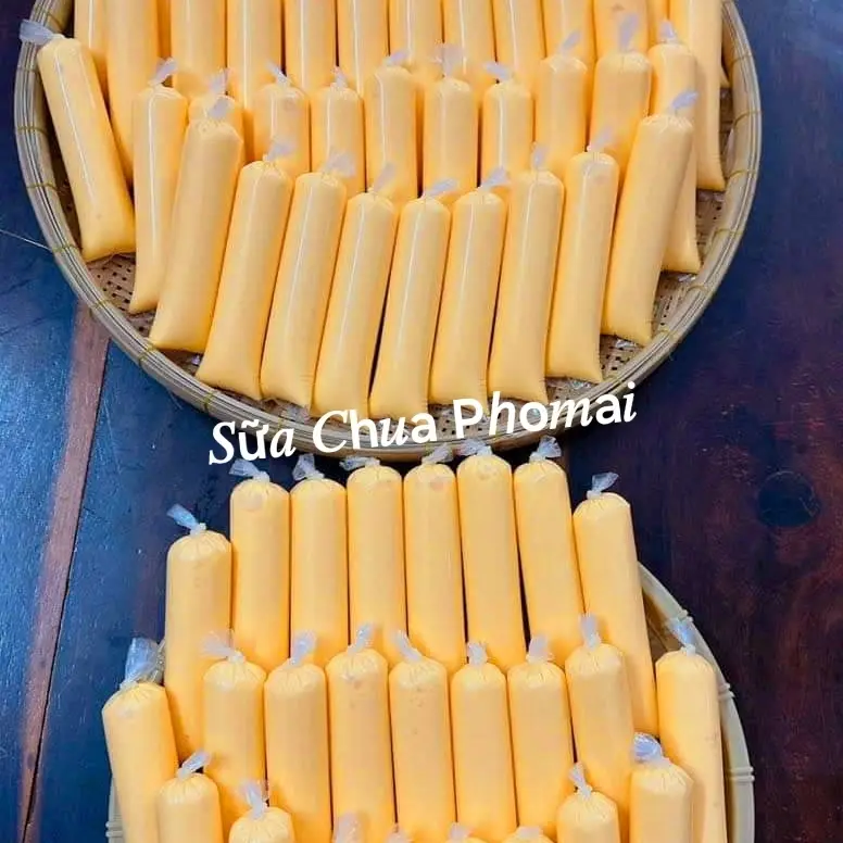 Hình ảnh Combo 10 Sữa Chua túi Phomai siêu thơm ngon tặng 01 (có túi giữ lạnh)